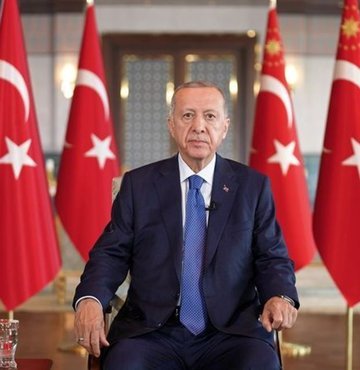 Cumhurbaşkanı Erdoğan, "Memur ve emekli maaşlarıyla ilgili düzenlemeyi bayram sonrası sonuçlandıracağız" dedi. Erdoğan, İsveç