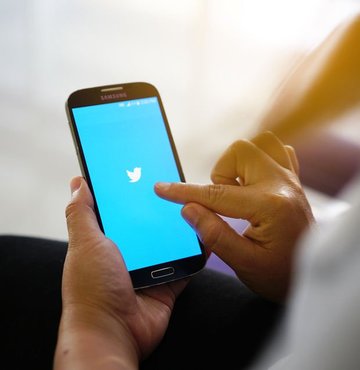 Dünya çapında en çok kullanılan sosyal medya platformlarından biri olan Twitter, bugün birçok sorunla gündeme geldi. Kullanıcılar Twitter
