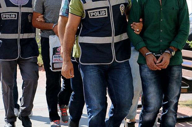 Sancaktepe'de izinsiz gösteriye polis müdahalesi: 6 gözaltı