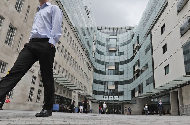 BBC'de skandal sonrası sunucu görevden alındı