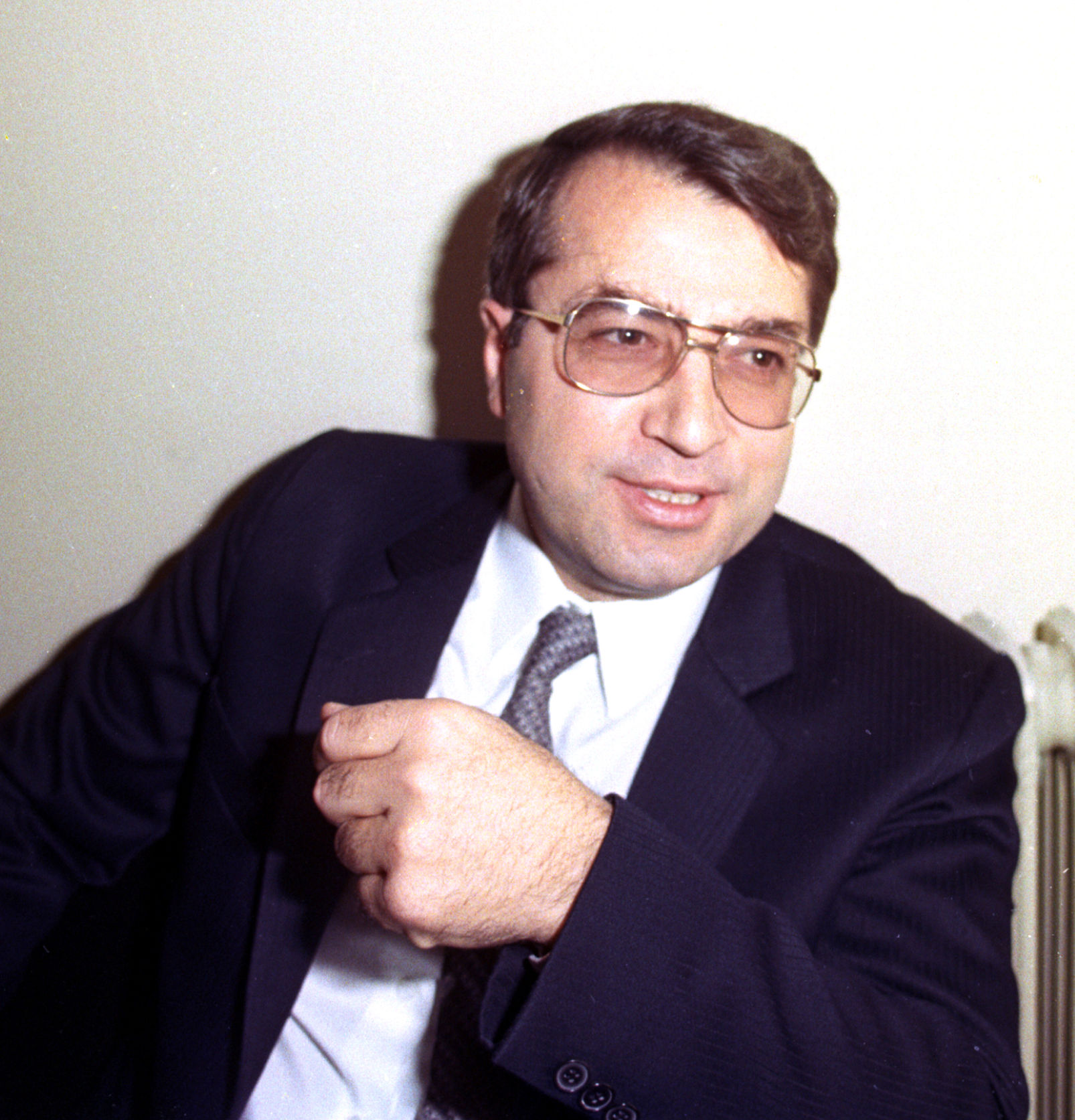 Dr. Sadık Ahmet (1947 - 1995)