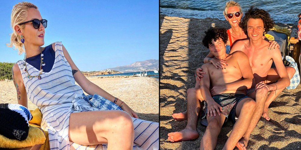 Mermerci yeğenleriyle plajda...