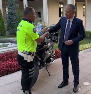 Bakan Yerlikaya’dan o trafik polisine yeni motosiklet!