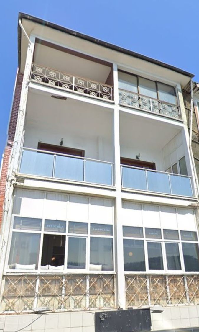 Binanın çökmeden önceki fotoğrafı DHA tarafından servis edilmiştir