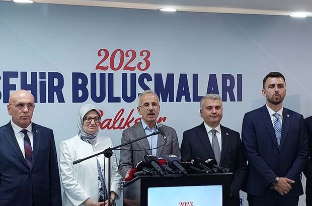 Ulaştırma ve Altyapı Bakanı Balıkesir'de projeleri açıkladı