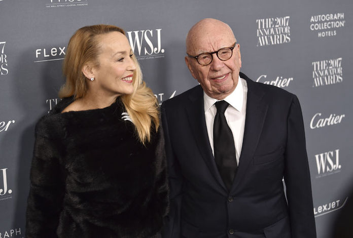 Jerry Hall ve Murdoch