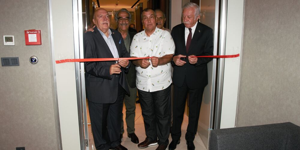 42. yıla özel açılış...