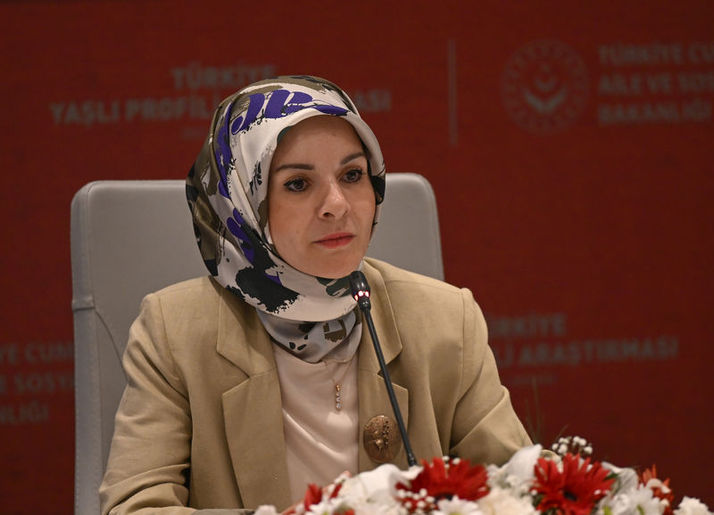 Aile ve Sosyal Hizmetler Bakanı Mahinur Özdemir Göktaş