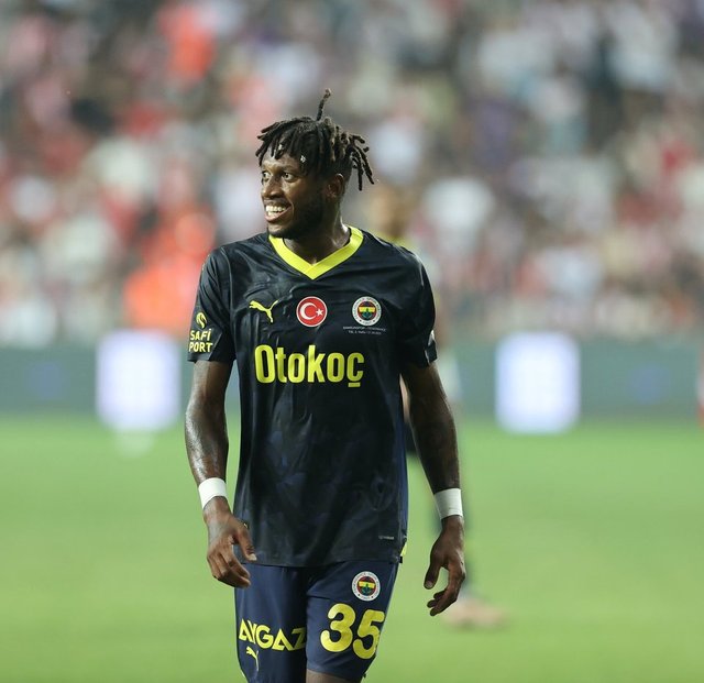 Fenerbahçe'nin yeni transferi Fred'in hedefi kupalar kazanmak