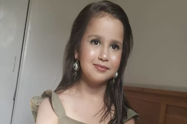 10 yaşındaki Sara Sharif’in ölümü: Pakistan ve İngiliz polisi baba ve iki kişiyi daha arıyor