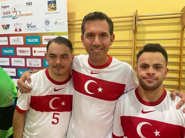 Down Sendromlu Özel Futsal Milli Takımı, üst üste ikinci kez Avrupa'da ...