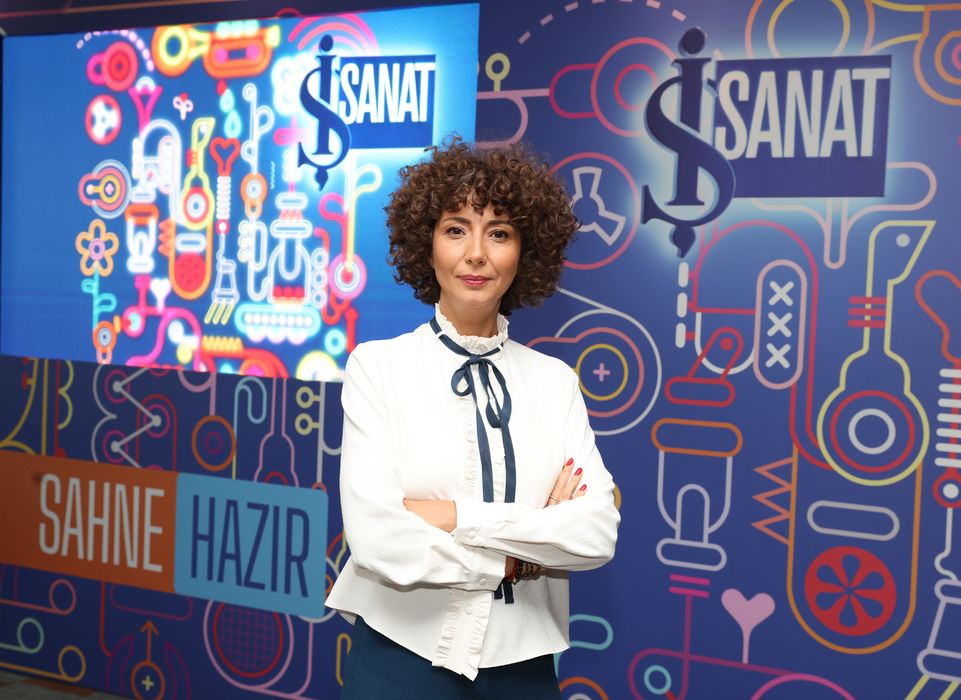 İş Sanat Sanat Yönetmeni Defne Turaç 