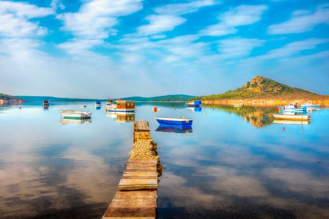 Delikli taş ve Kartal Yuvası