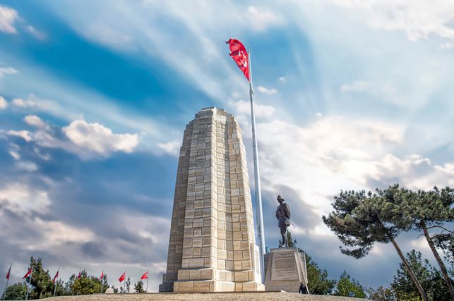 Conkbayırı Atatürk Zafer Anıtı - Çanakkale