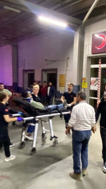 "istek �ark�" kavgas� kanl� bitti