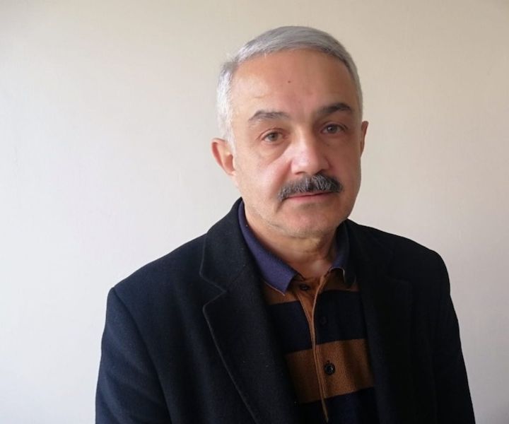 Emekli polis memuru Mustafa Bayram