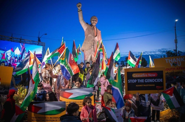 Yüzyılın davası: Güney Afrika’nın ‘soykırım’ suçlamasıyla İsrail aleyhine açtığı dava Lahey’de başlıyor