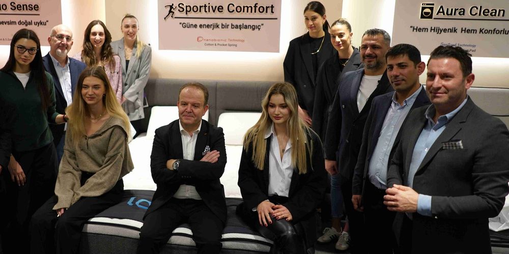 Mobilya Fuarı Voleybolcuları ağırladı