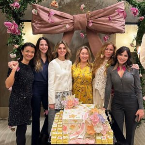  Uyanoğlu'na doğum günü kutlaması