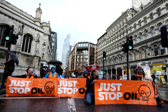 Just Stop Oil, Londra'da blokaj eyleminde