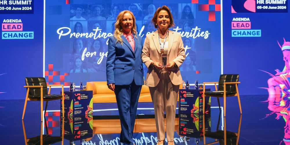 “Değişimi Yönetmekte Öncü Ol”