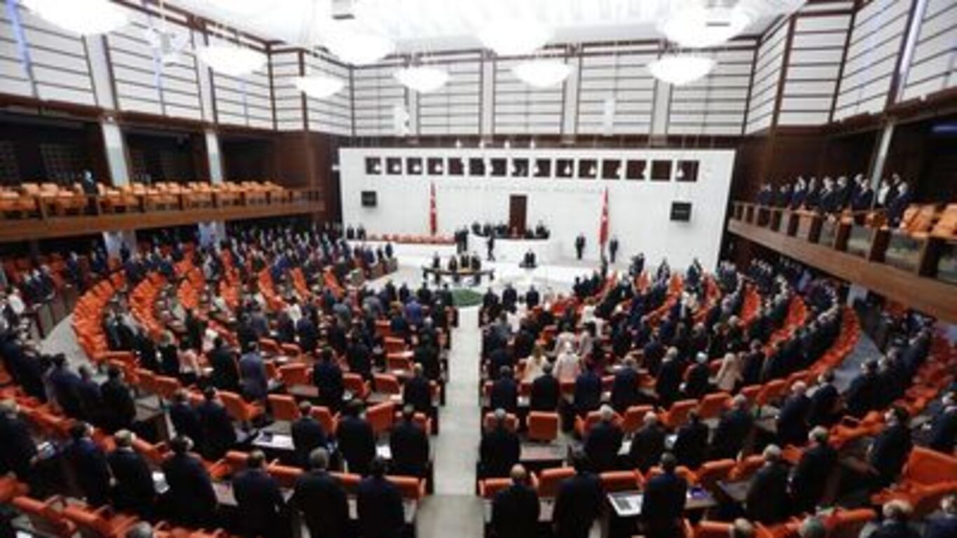 Meclis tatile girdi mi? TBMM ne zaman kapanacak, kaç gün ara verecek