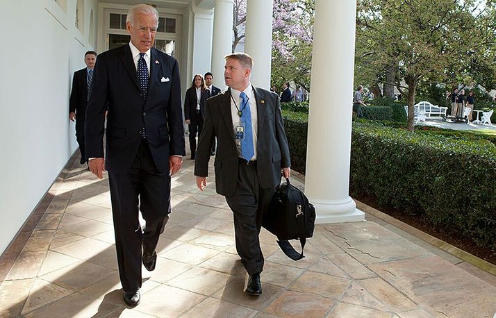 Biden, doktoru Kevin O'Connor ile 