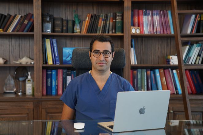 Dr. Ali Emre Karadeniz