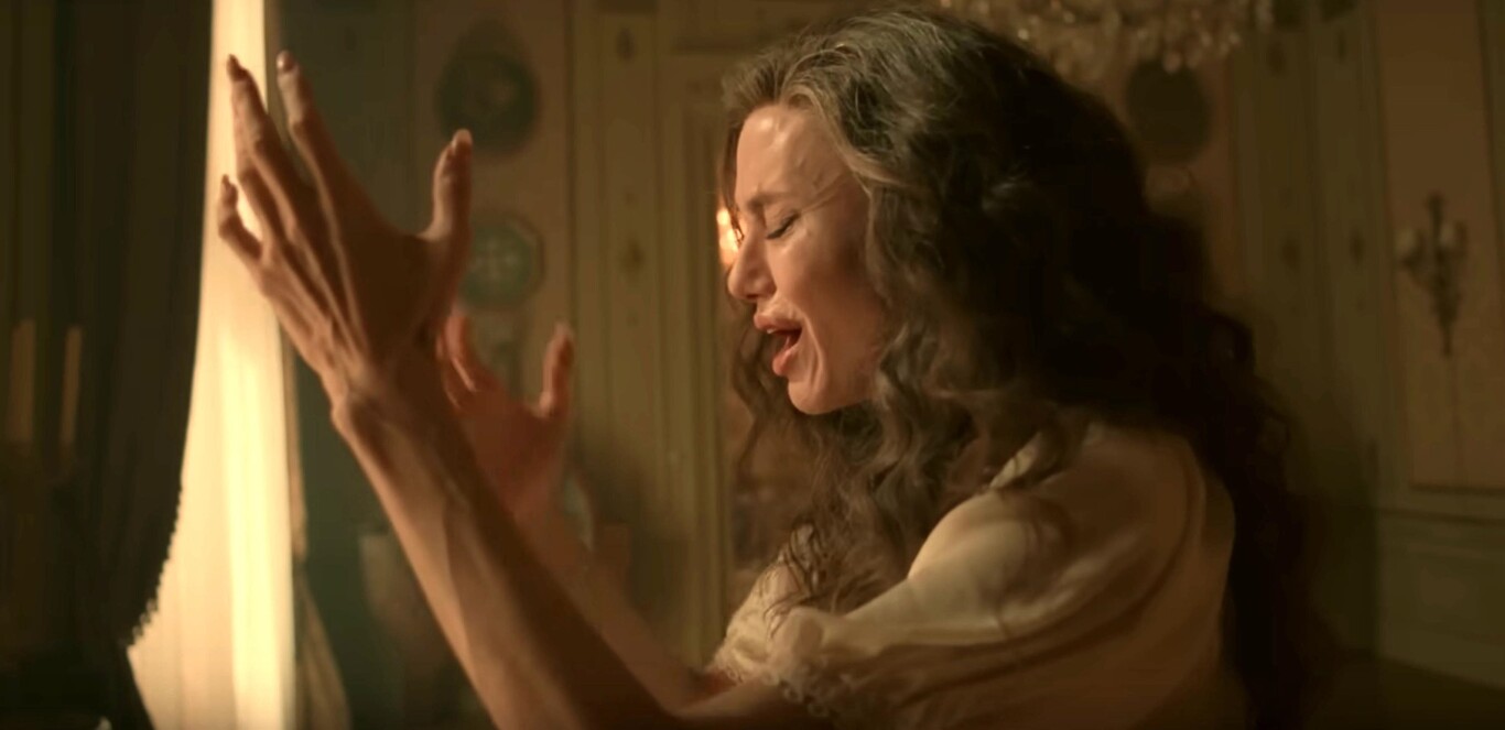 'Maria' filminden Angelina Jolie ve Haluk Bilginer'li yeni fotoğraf