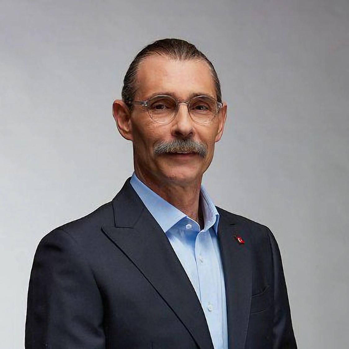 Erdal Beşikçioğlu