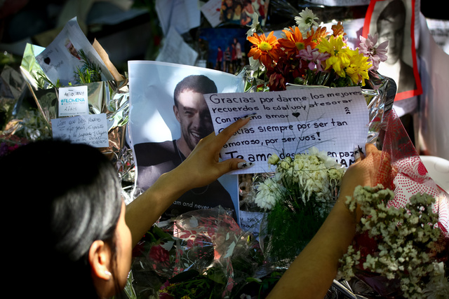 Hayat�n� kaybeden ingiliz �ark�c� Liam Payne