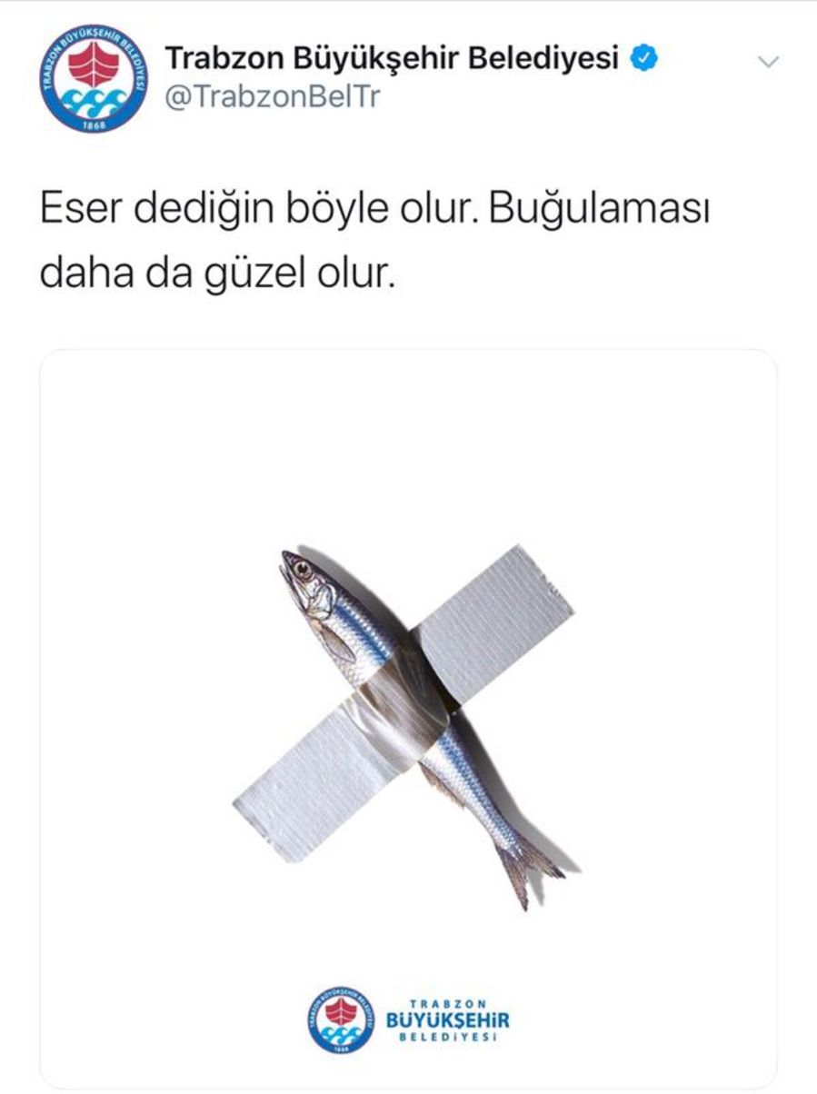 Cattelan'ın eseri 2019'da sosyal medyade espri konusu olmuştu.