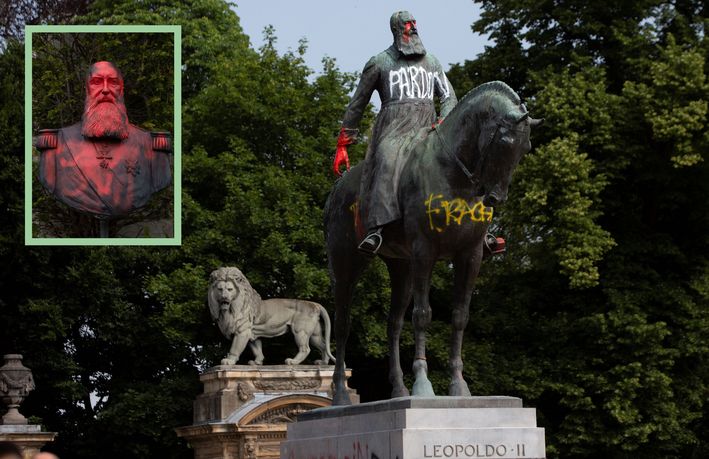 Kral Leopold'un boya çalınan heykel ve büstleri ısrarla ayakta