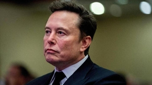 Elon Musk, X'te ismini Kekius Maximus olarak değiştirdi
