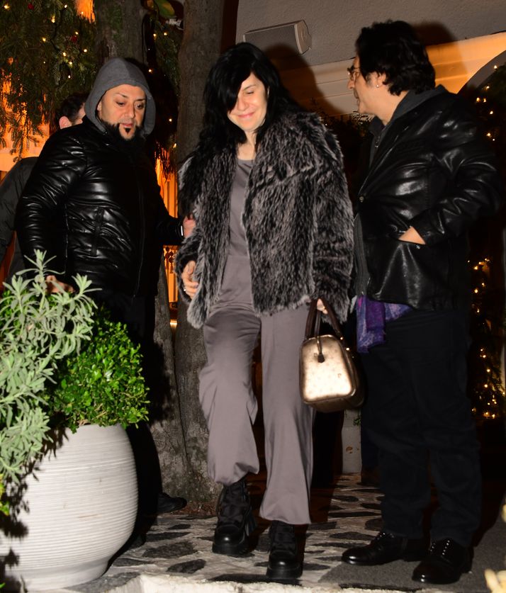 Hayko Cepkin, eşi Aslı Kula ve Okan Bayülgen