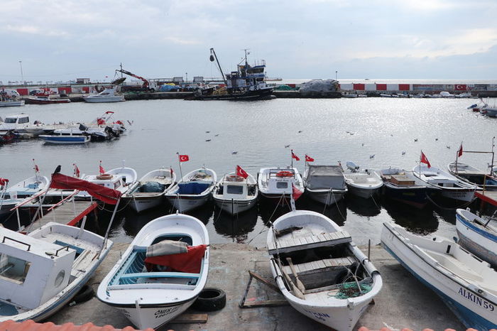 Tekirdağ açıklarında bekleyen gemiler