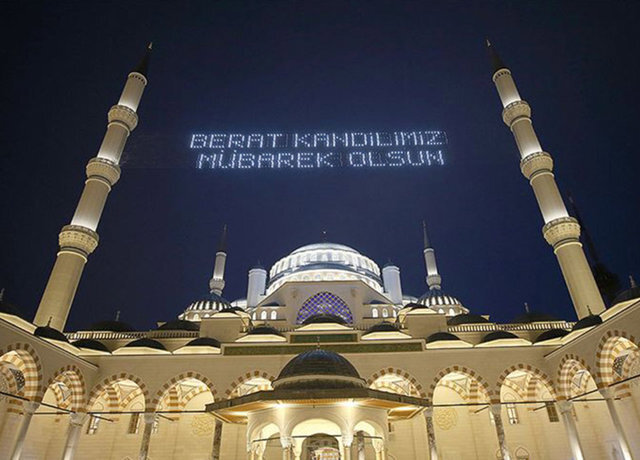 Berat Kandiliniz Mubarek Olsun