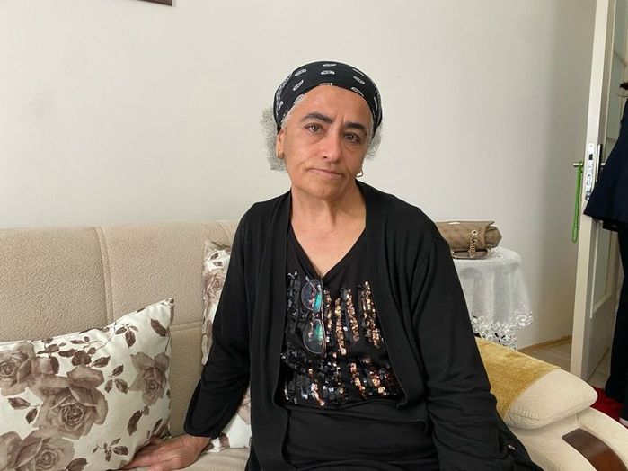 Ebru Açıkalın’ın annesi Melahat Açıkalın.