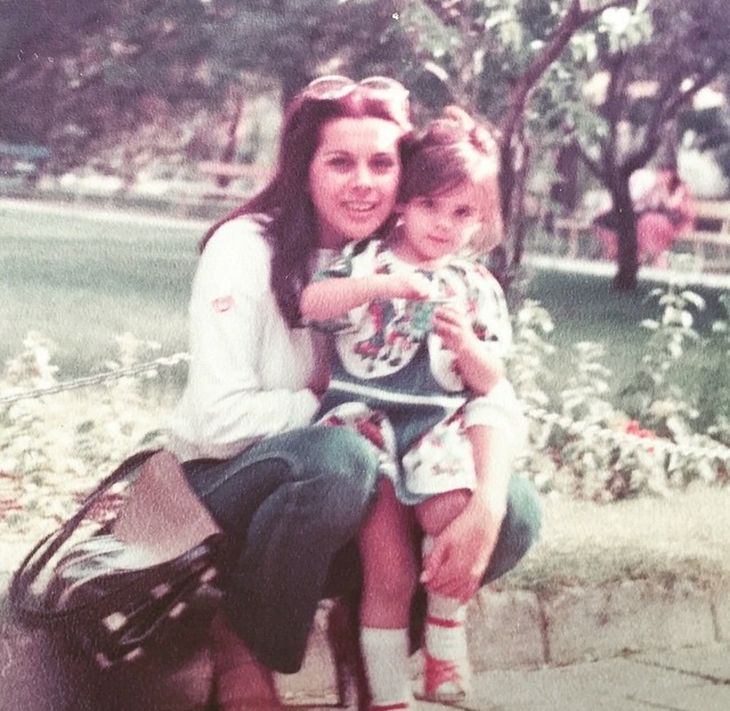 Seren Fosforoğlu ve annesi Serda Fosforoğlu