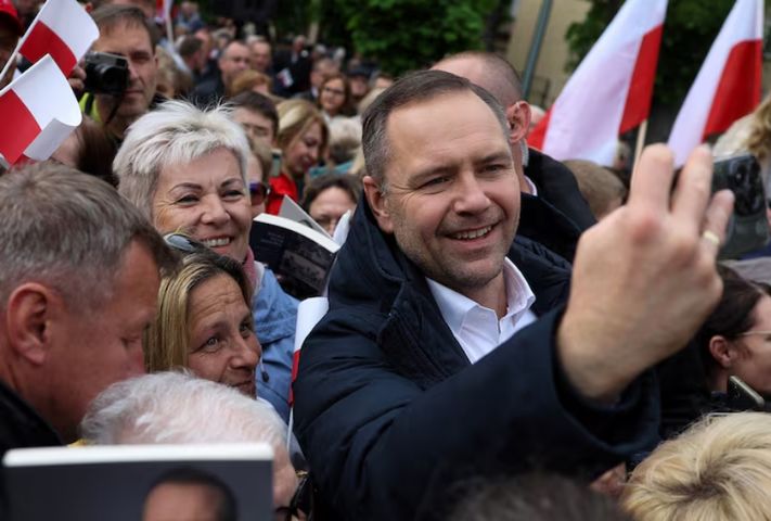 Karol Nawrocki 