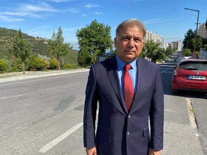 Oğlunun ölümünü aydınlatmaya çalışan baba,  Emekli Tümgeneral Ethem Büyükışık.