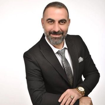 Burhan Yalçın, 48 yaşında hayata veda etti.