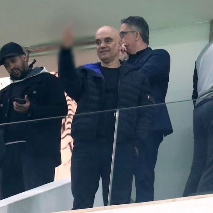 Yargıç Alexandre de Moraes tribünde