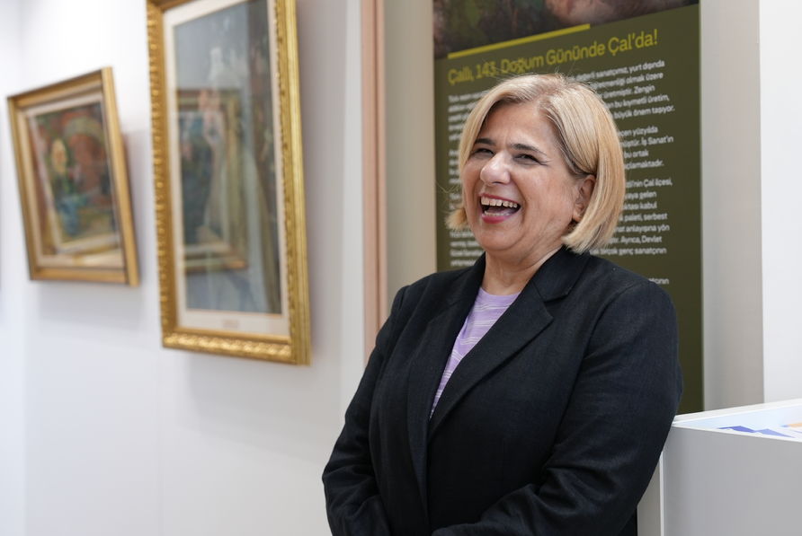 İş Sanat Genel Müdürü Zuhal Üreten