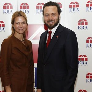 21 yıllık evlilik bitti