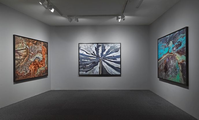 Edward Burtynsky: Dönüşen Yeryüzü. Küratör: Marcus Schubert. Sergiden görünüm: Borusan Contemporary, İstanbul, 2025. Fotoğraf: Hadiye Cangökçe