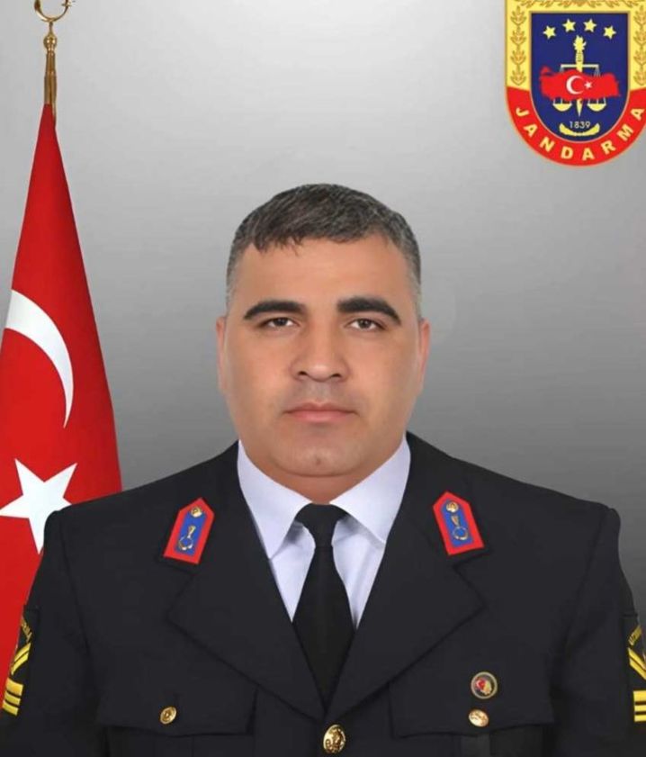 Şehit olan Jandarma Uzman Çavuş Arif Özdemir