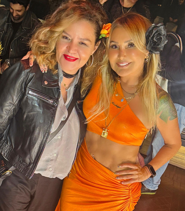  Zeyno Gönenç ve Yonca Evcimik