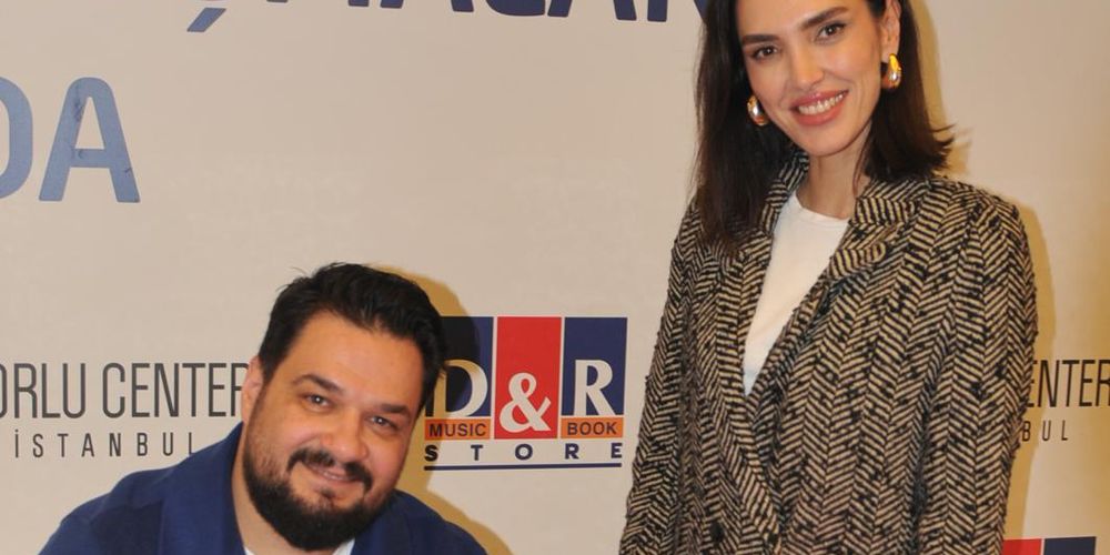 Okurlarıyla buluştu