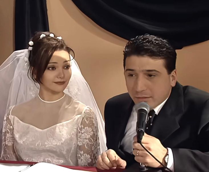 Hande Ataizi ve Cem Davran